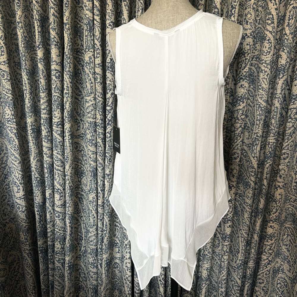 NWT! Women's Simply Vera Vera Wang White Handkerchief Flowy Tank Size XS - Picture 8 of 11